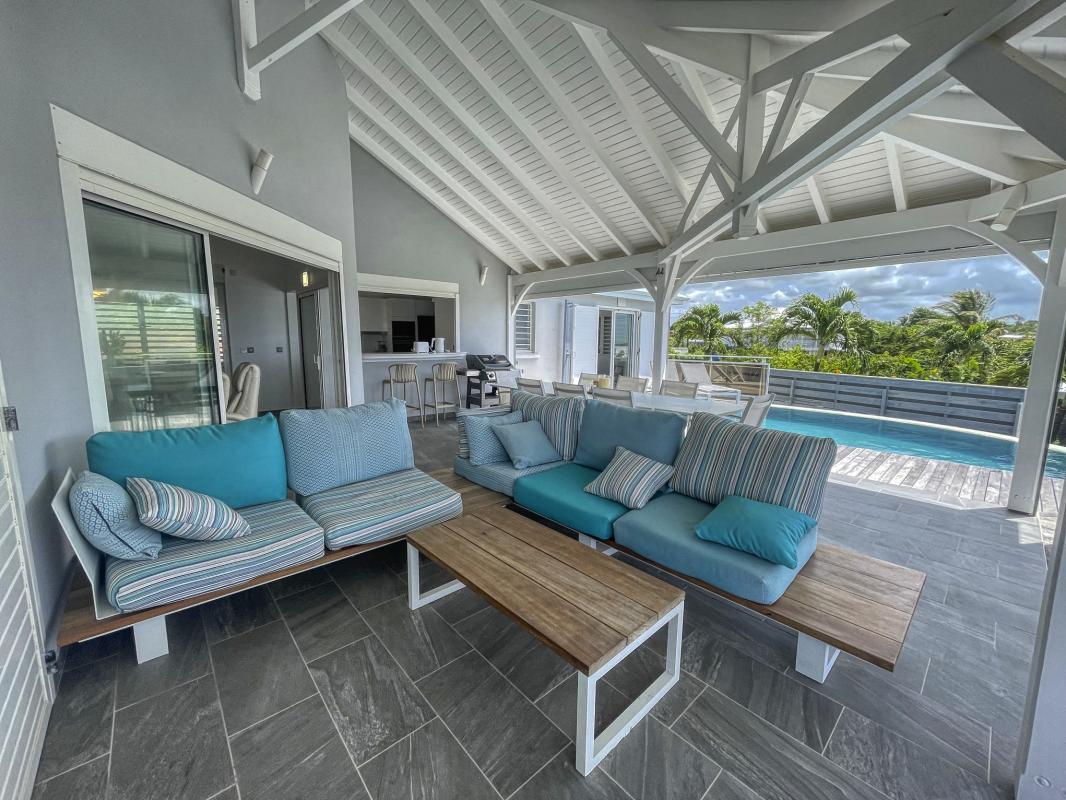 7.Location villa piscine vue mer Sainte Anne Guadeloupe_Terrasse vue mer